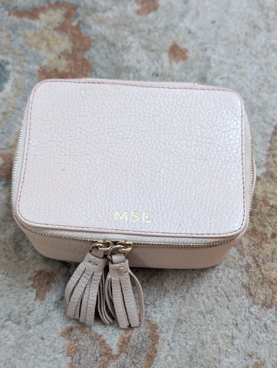 Cuyana Handbags - Cuyana Blush Pink Leather Travel Jewelry Case